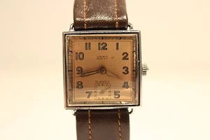 VINTAGE WW2 ERA RARE SMALL QUADRATE GERMANY MEN'S MECHANICAL WATCH "ORMO" - Picture 1 of 8