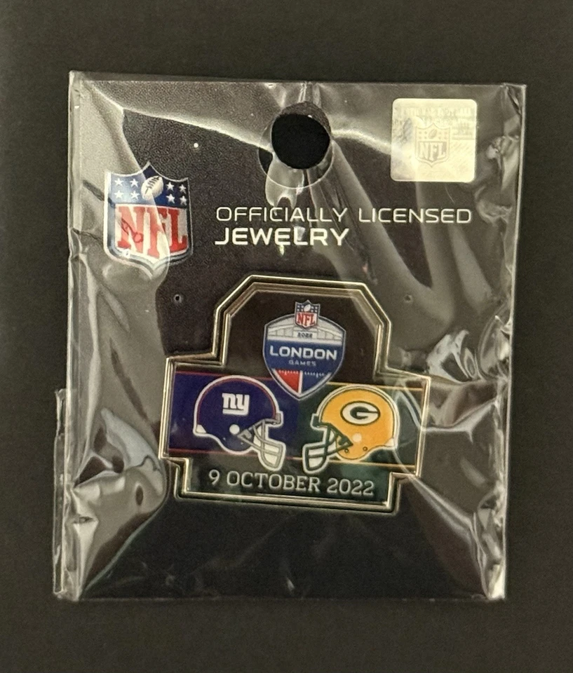 Green Bay Packers London 2022 Matchup Pin Vs New York Giants - Image 1 of 1
