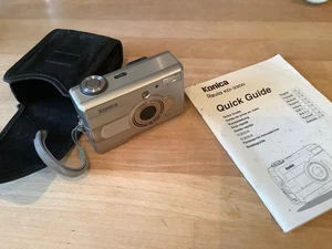 Konica Revio, KD 3300, digital camera with pouch and instruction booklet - Picture 1 of 5