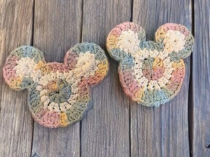 Posavasos de café Crochet inspirados en Mickey Mouse inspirados en Disney - Juego de 2 - - Imagen 1 de 1