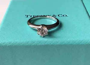 Tiffany .75 Carat Solitaire Diamond Engagement ring Platinum H colour VVS1 - Picture 1 of 12