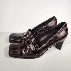 Via Spiga Brown Crocodile Embossed Leather Heels Womens 8 Square Toe - Picture 1 of 10