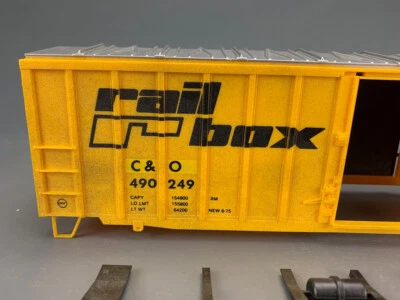 O Scale Weaver Modern OB SD 50’ Boxcar C&O /Railbox  #490249 Shell O1931 LZ - Image 1 of 4