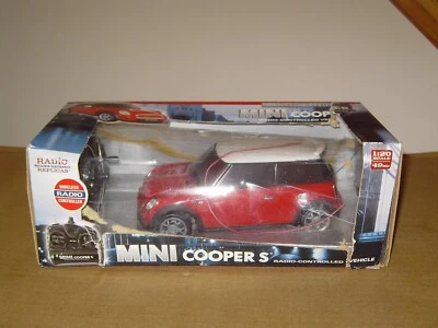EXCALIBUR ELECTRONICS  MINI COOPER S 1:20 SCALE R/C RADIO CONTROLLED TOY CAR NIB - Image 1 of 4