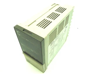 Controlador de temperatura Omron E5EX-BAP E5EXBAP E5EX BAP 24 VAC/DC 50/60HZ - Imagen 1 de 11