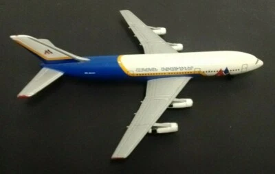 Modellino aereo in metallo Armenian Airlines - Immagine 1 di 2