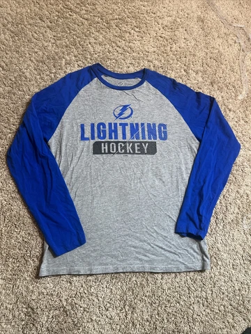 NHL Tampa Bay Lightning Hockey Long Sleeve T-Shirt Mens Medium M Blue Pullover Cover