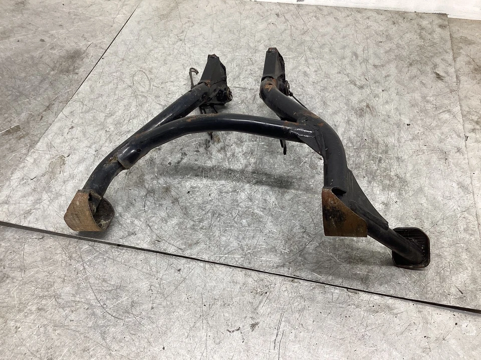 1998 Suzuki Katana 600 GSX600F OEM SUPORTE PRINCIPAL CENTRAL 42100-08F00 - Imagem 1 de 4