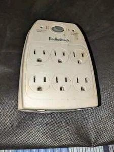 RadioShack 6 Outlet Wall Mounted Equipment and Phone Line Surge Protector - Picture 1 of 4