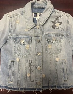 Gap Kids Warner Brothers Bugs Bunny Denim Jacket Size Medium - Picture 1 of 8