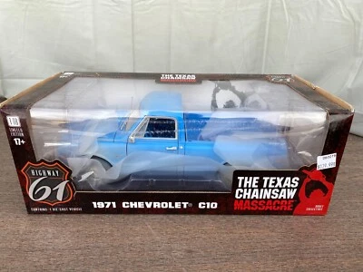 1/18 HIGHWAY 61 1971 CHEVROLET C-10 PICKUP BLUE DIRTY VERSION TEXAS CHAINSAW - Image 1 of 4