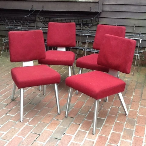4 Matching Vintage G. F. Goodform 70s Mid Century Aluminum Base Chairs - Good Cover