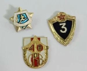 ASSORTED VINTAGE SOVIET UNION BADGES - 3 DIFFERENT ALUMINUM PINS - Picture 1 of 6