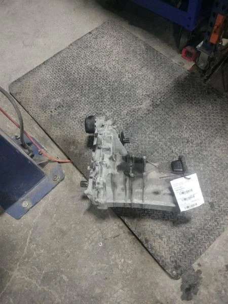 TRANSFER CASE 2011-2017 VOLKSWAGEN TOUAREG Foto 1 de 4