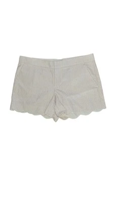 Club Monaco Women's Size 2 Quiet Luxury Rose Gold And White gingham Shorts  - Image 1 of 4