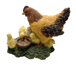 VTG ResinUrban/Farmhouse Chicken & Chicks Feeding Figurine 3" Tall GUC - Picture 1 of 15