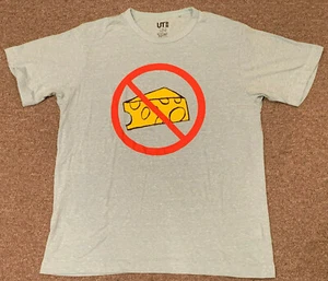 Tom and Jerry Uniqlo T-Shirt Sz S Cheese Cutting Prohibited Cartoon TV Show - Picture 1 of 4