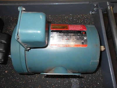 RELIANCE ELECTRIC MOTOR B78R0997N-ST FR 56C  208-230/460V - Image 1 of 4