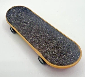 Lol Surprise Omg Puppenzubehör Skatepark Qt Cutie Skateboard - Bild 1 von 4