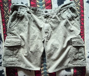 Patagonia  Workwear Iron Forge Hemp/Canvas Cargo Shorts - Men's 44 - Picture 1 of 5