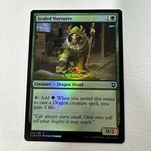 Scaled Nurturer - [Foil] #252 NM Commander Legends: Battle for Baldur's Gate MTG - Foto 1 di 2