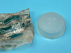 GM Dome Light Round Lens for Buick, Chevrolet, Oldsmobile, Pontiac 8732777 NOS - Picture 1 of 3