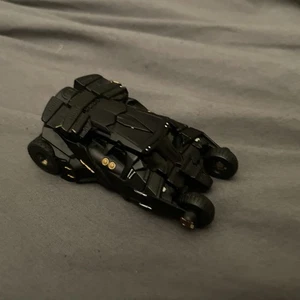 Batman Dark Knight Auto Mattel Hot Wheels RC 2010 Stealth Rides T7191 ohne Fernbedienung - Bild 1 von 4