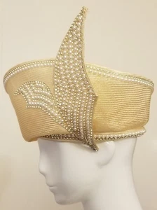 Auth., Vtg., Jack McConnell - Beige Straw Hat w/Crystal and Pearl Trim Hat (M) - Picture 1 of 7