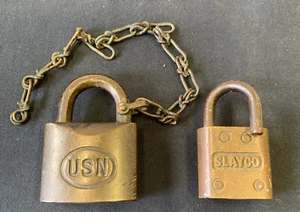 2 Candados Corbin de Latón Usados Vintage Gabinete con Cadena USN y Slayco Sin Llaves U - Imagen 1 de 6