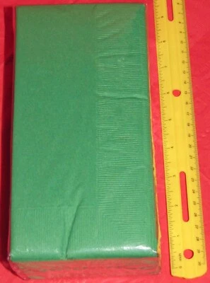 Toalla/servilleta de cena verde esmeralda para invitados #07112b, 50/paquete, papel, 2 capas Foto 1 de 3