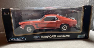 Welly 1:18 Scale 1969 Ford Mustang Boss 302 Red Diecast Car #2516W - Picture 1 of 6