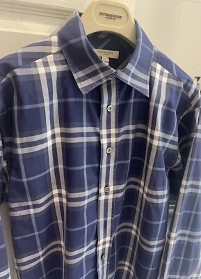 Burberry Men's Dress Long Sleeve  Dress Shirt Very Modern / Great Pattern - Image 1 of 4