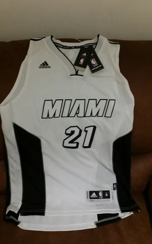 Adidas Miami heat hassan whiteside nba jersey NWT size medium mens Cover