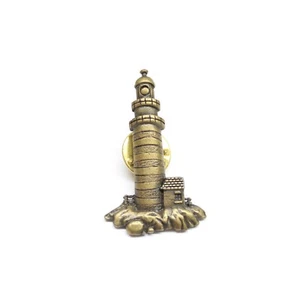 JJ Jonette Schmuck Leuchtturm Anstecknadel Messingfarben Maritim Sammlerstück - Bild 1 von 3