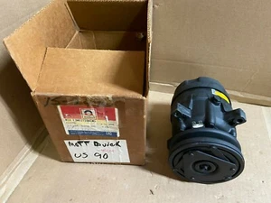 GM 1131543 Delco 15-2378 A/C Compressor with Clutch R-12 NOS - Picture 1 of 7