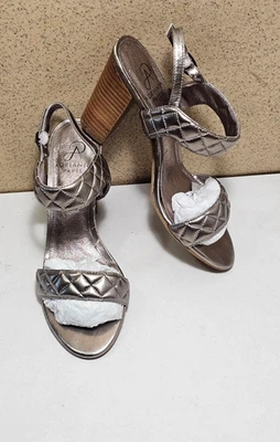 Nuevo A. PAPELL Mujer Talla 6 Cuero PLATINO Jane Sandalia Zapatos de Tacón Foto 1 de 4