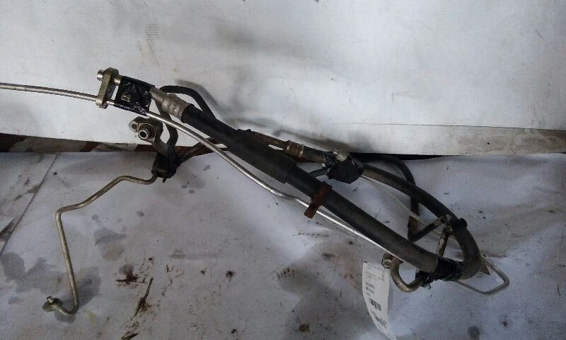 GMC Canyon 2005 mangueras de aire acondicionado 3,5 litros Foto 1 de 4