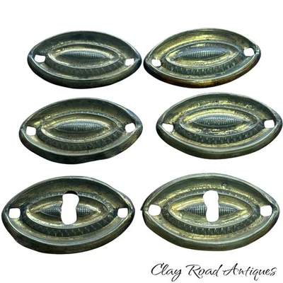 antique furniture brass parts Hepplewhite federal 6 oval drawer plates pull 1820 - Image 1 of 4