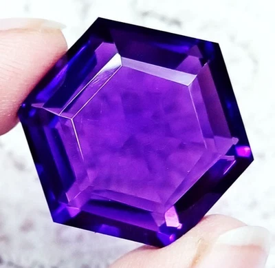 AAA+ 92.35 Ct. Large Purple Amethyst Hexagon Cut Loose Gemstone Gift for Women - Image 1 of 4