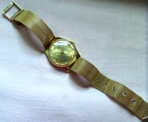 VTG ROUAN WATCH BICENTENNIAL 1776-1976 GOLDTONE COIN - Picture 1 of 11
