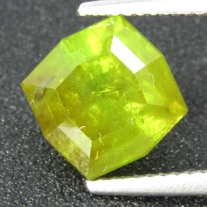 4.50Cts Excellent Natural Greenish Yellow Sapphire 9.4mm Cushion Custom Cut Gem - Picture 1 of 5