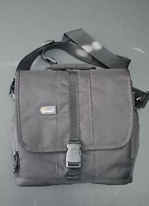 Lowepro Black Camera Bag Adventura 170
