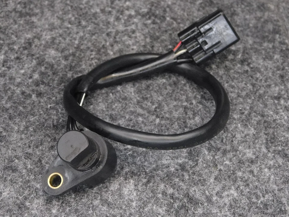 SUZUKI HAYABUSA SPEEDO SENSOR GSX 1300R GEN 1 1999-2007 — 第 1/4 张图片