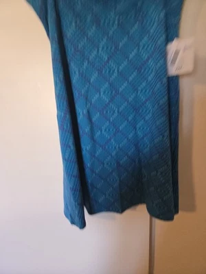 Falda LULAROE Talla 2XL Azul y Rojo Estampado Geométrico Azul Línea A Nueva con Etiquetas Foto 1 de 4