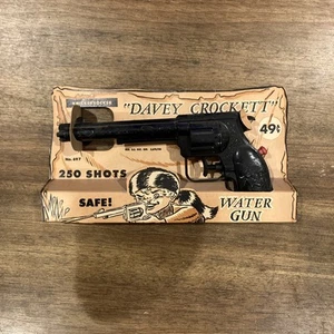 DAVEY CROCKETT AÑOS 50 SIN USAR VAQUERO WESTERN PISTOLA DE AGUA KNICKERBOCKER NUEVO EN CAJA - Imagen 1 de 9