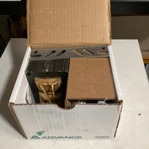 ADVANCE 71A8071-001D CORE & COIL BALLAST KIT 1-100W HP SODIUM 277V - Picture 1 of 6