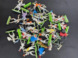 lot de soldats plastique moyen age britains - Imagen 1 de 4
