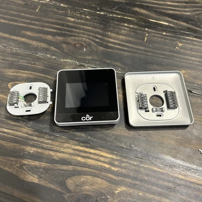 Carrier Cor TP-WEM01-A Wi-Fi Smart Thermostat - Image 1 of 4