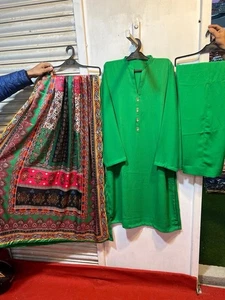 Pakistani Clothing  - Picture 1 of 1