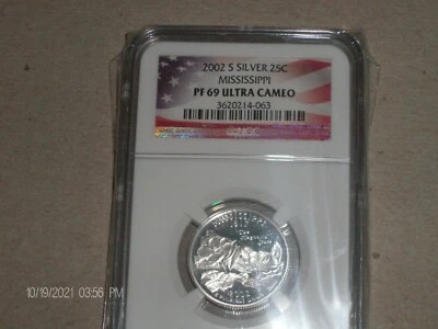 2002 S SILVER MISSISSIPPI NGC PF69 ULTRA CAMEO STATE QUARTER Flag Holder - Image 1 of 2